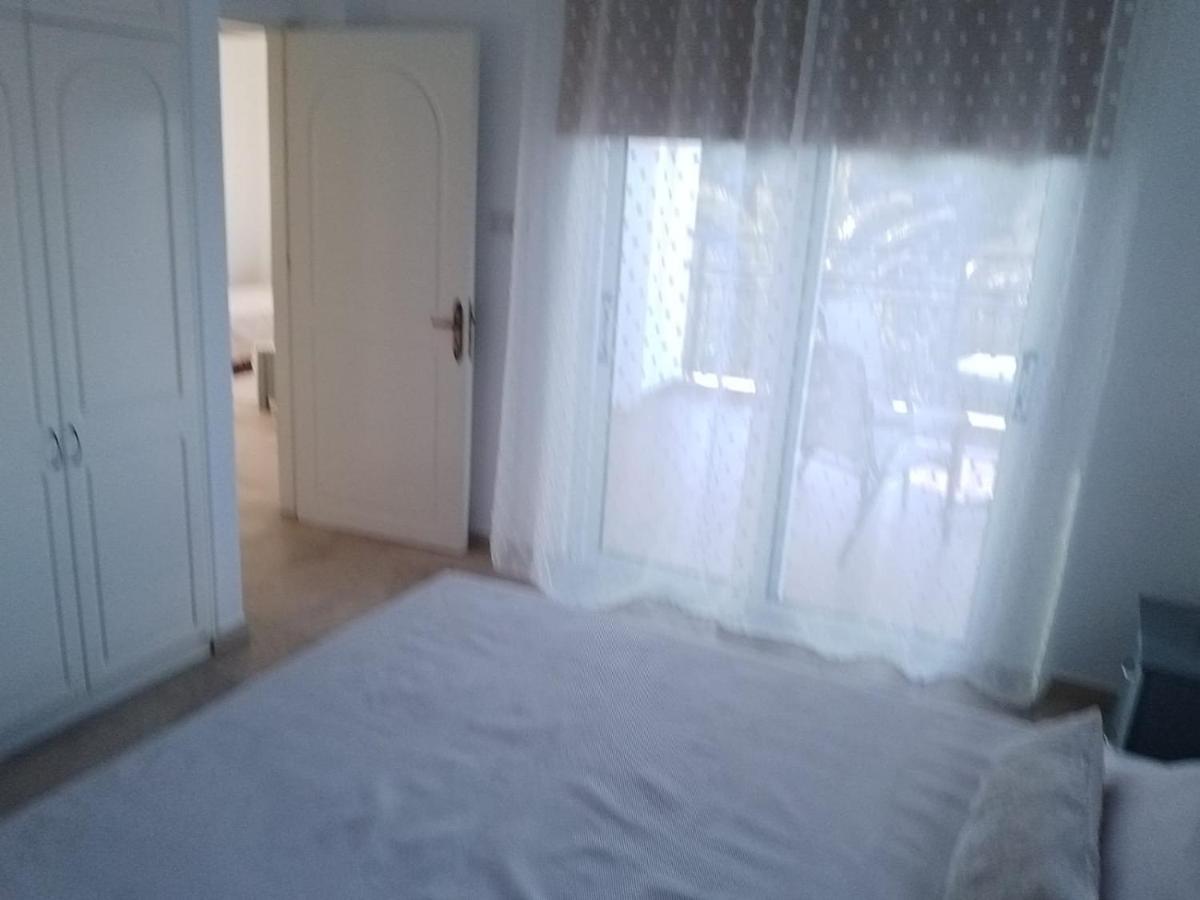 נאו חוריו Villa Chrysanthemum מראה חיצוני תמונה