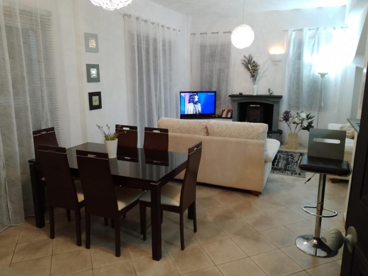 נאו חוריו Villa Chrysanthemum מראה חיצוני תמונה
