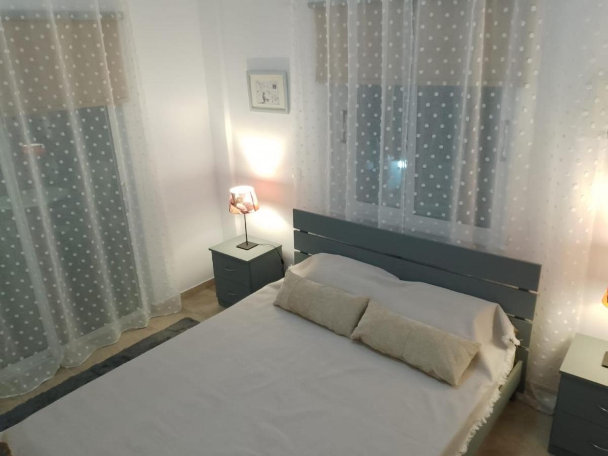 נאו חוריו Villa Chrysanthemum מראה חיצוני תמונה